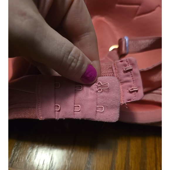 Curvation Pink Lightly Lined Full Figure Adjustable Straps Wire Free Bra Sz 40C - Picture 3 of 4